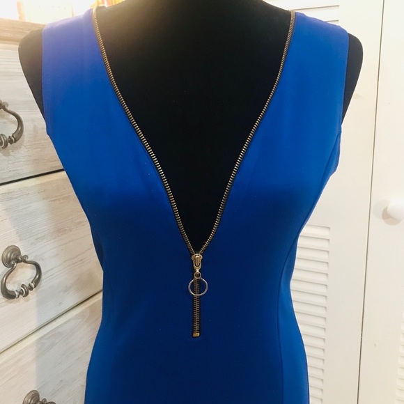 Royal Blue Front-Zip Body Con Dress - Picture 2 of 8